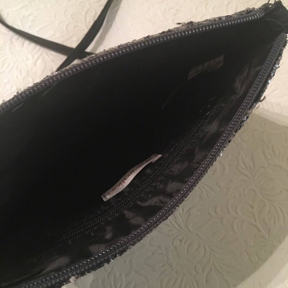 ๐ Sparkly Purse ๐ - Picture 4 of 4